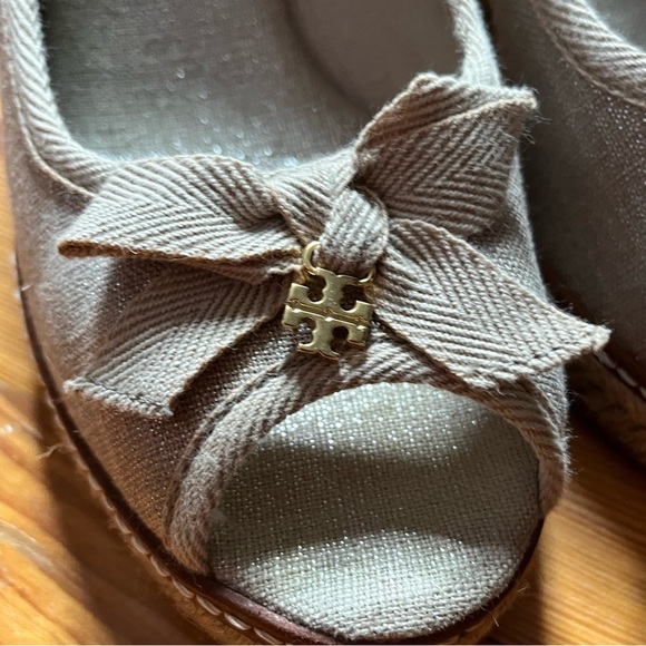 Tory Burch Gray Wedge Peep Toe Espadrilles Shoes 9.5 - Picture 2 of 6